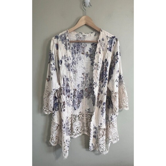 Solitaire Boho Crocheted Lace Embroidered Floral Print Cardigan Women Size 1x - Picture 1 of 10